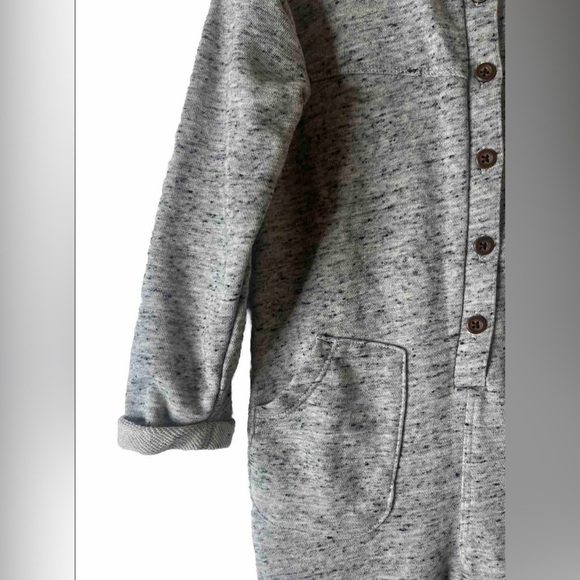Old Navy Kids, toddler girls grey button‎ Down jumpsuit, size 3T. - Picture 3 of 5